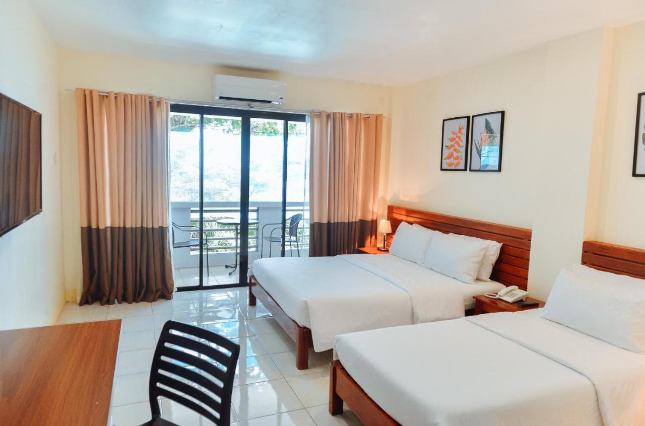 Fernando'S Hotel Sorsogon Екстер'єр фото