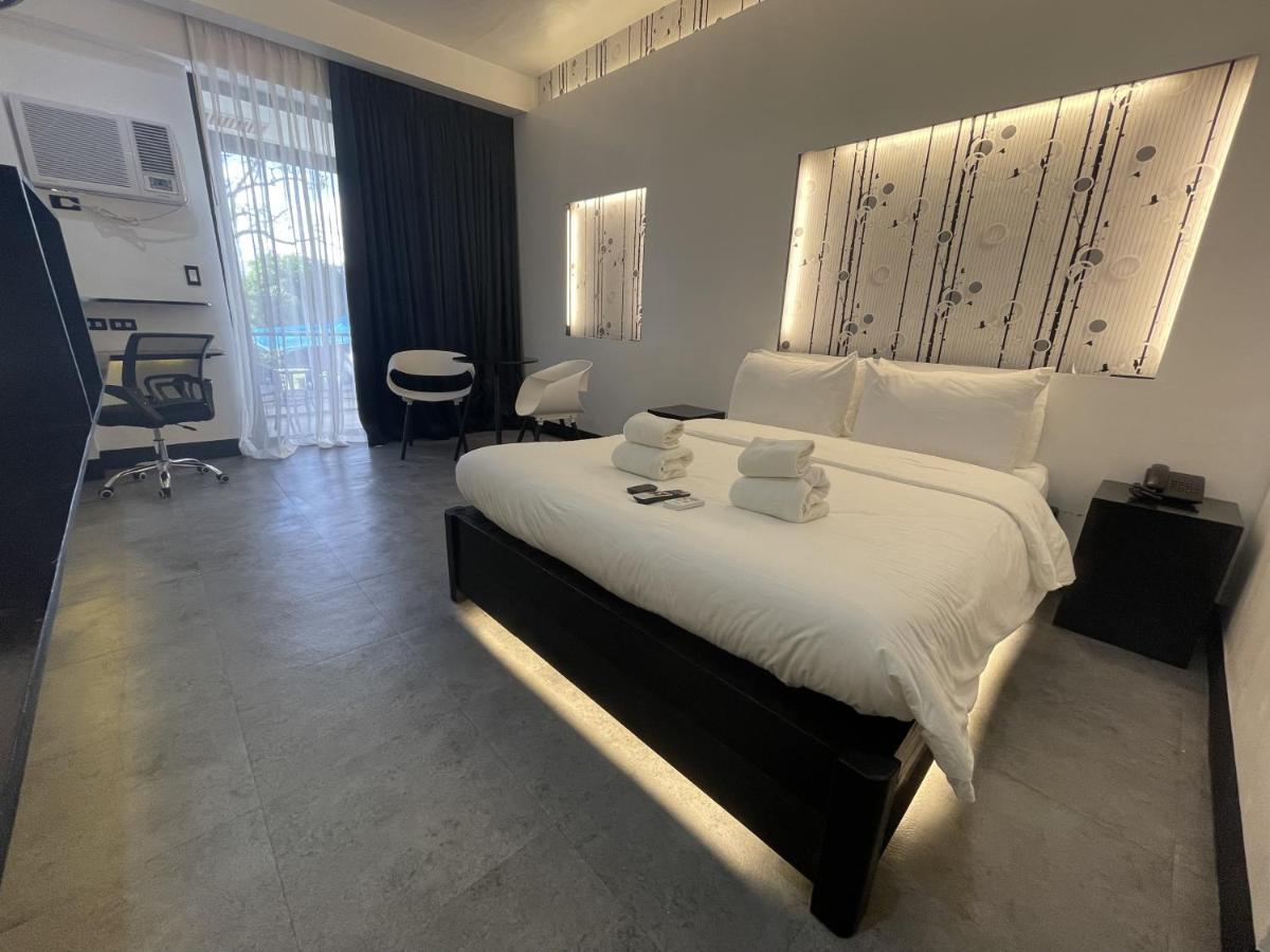 Fernando'S Hotel Sorsogon Екстер'єр фото