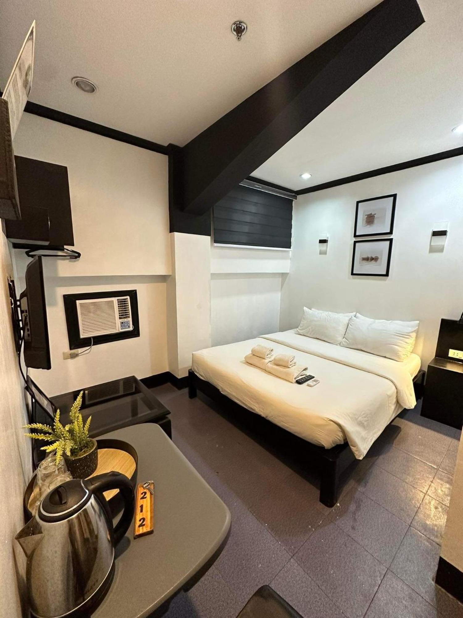 Fernando'S Hotel Sorsogon Екстер'єр фото