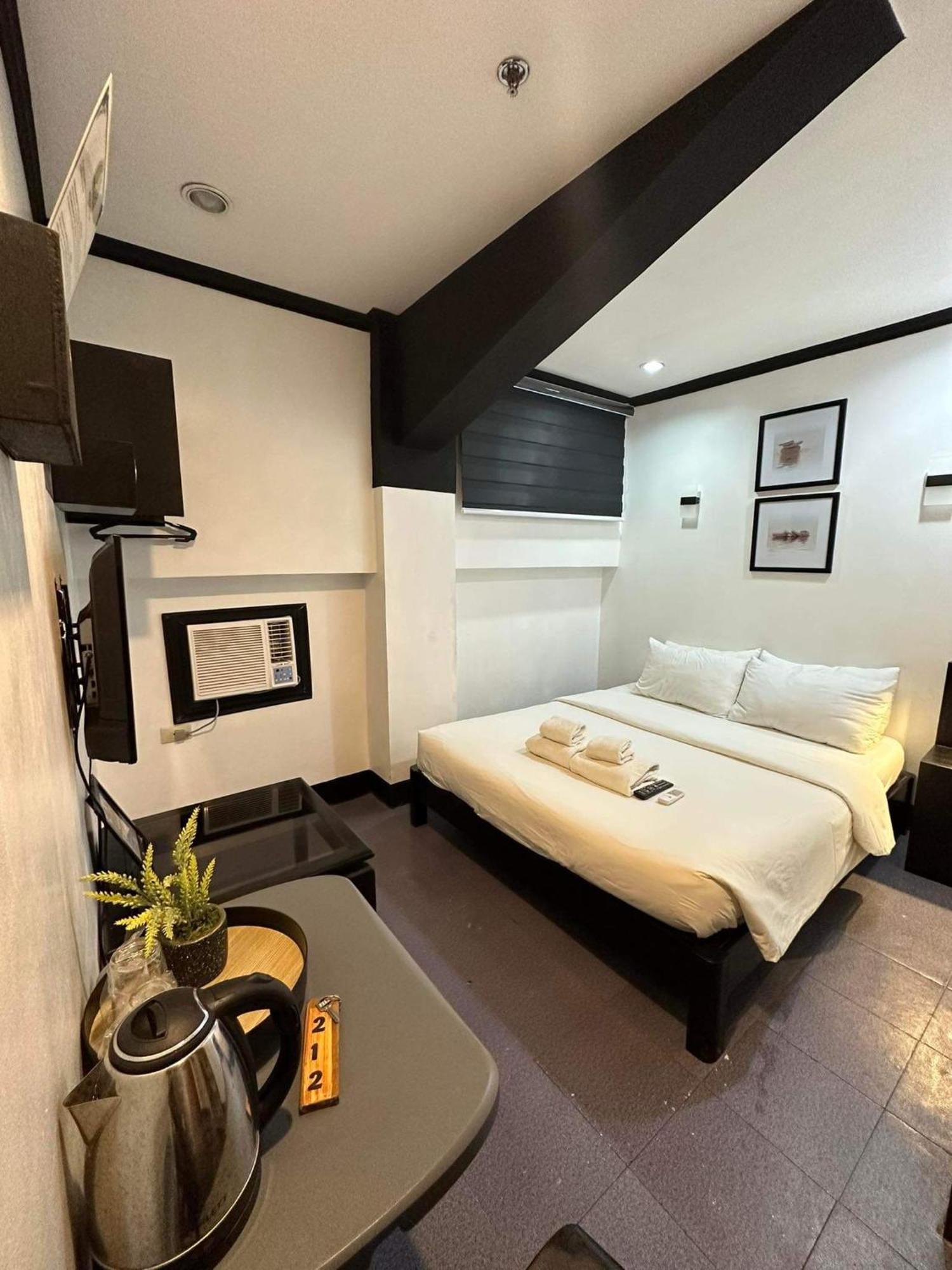 Fernando'S Hotel Sorsogon Екстер'єр фото