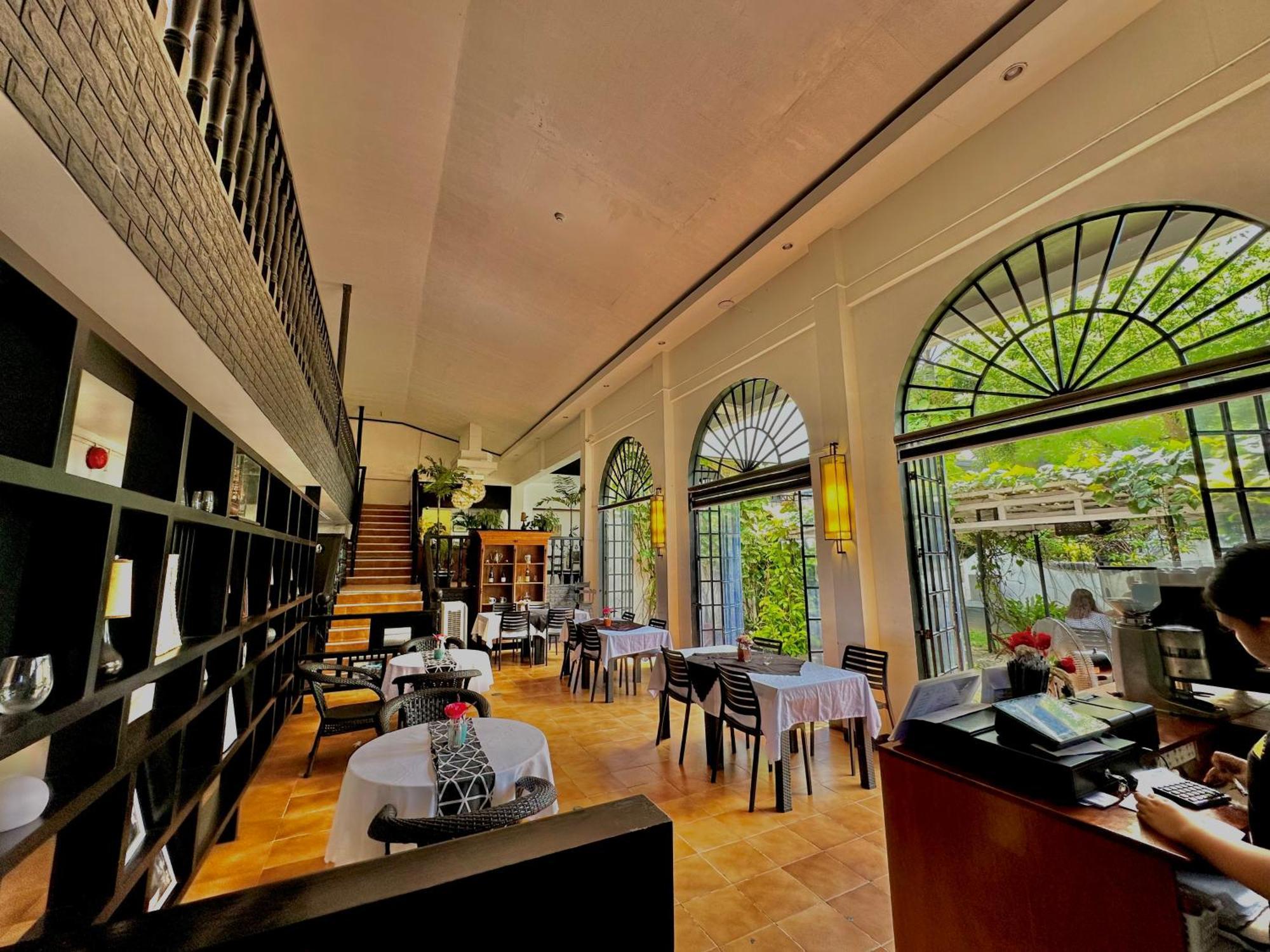 Fernando'S Hotel Sorsogon Екстер'єр фото