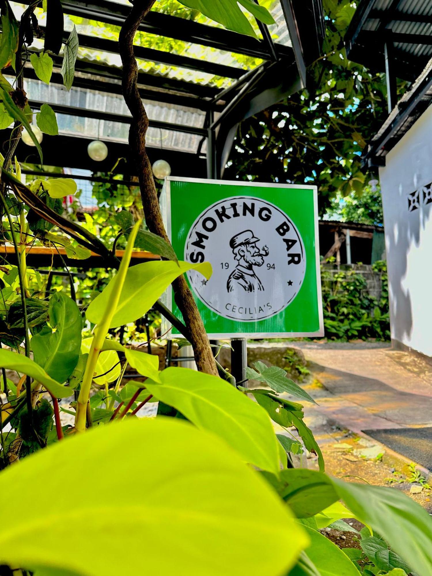 Fernando'S Hotel Sorsogon Екстер'єр фото