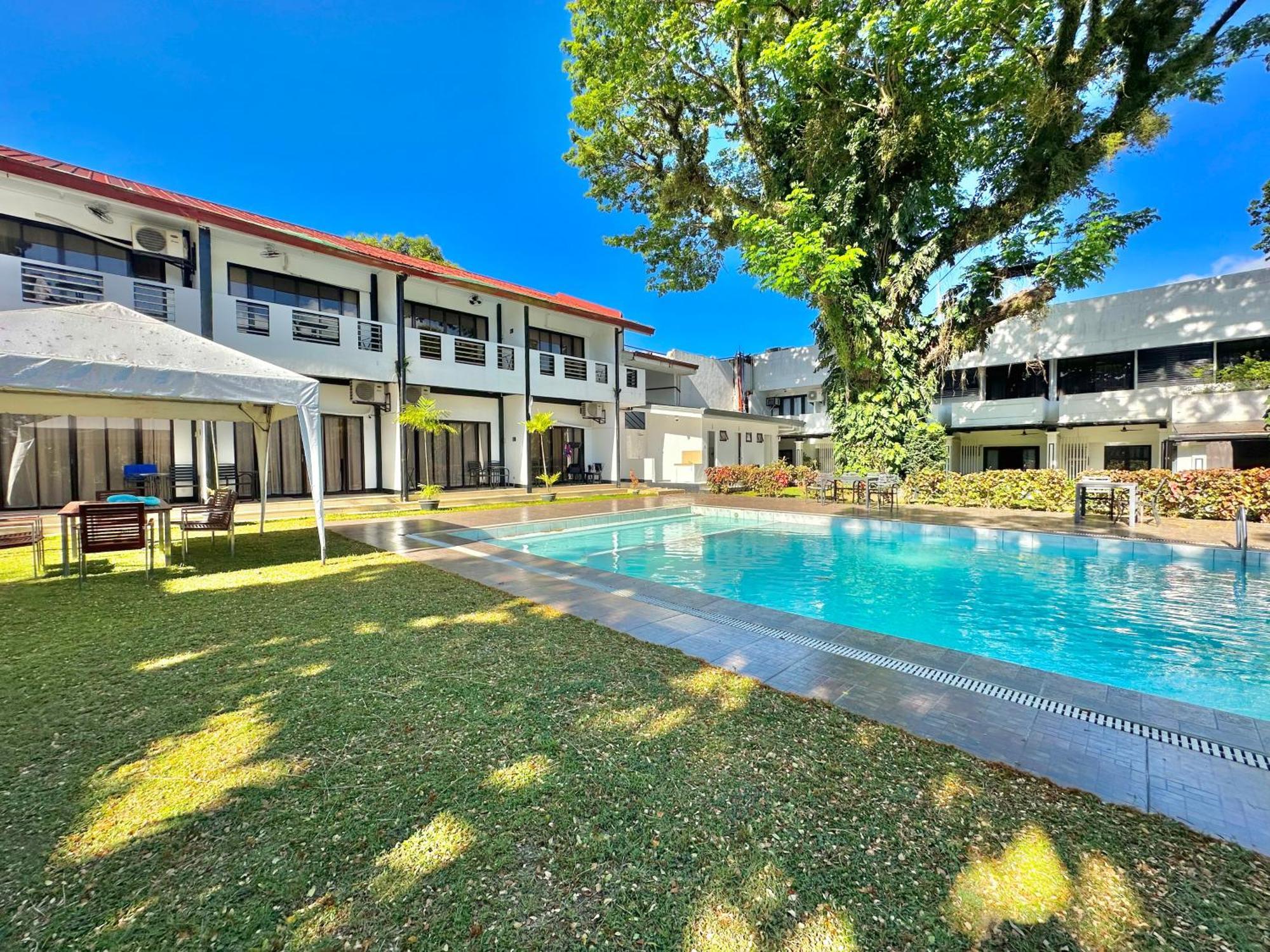 Fernando'S Hotel Sorsogon Екстер'єр фото